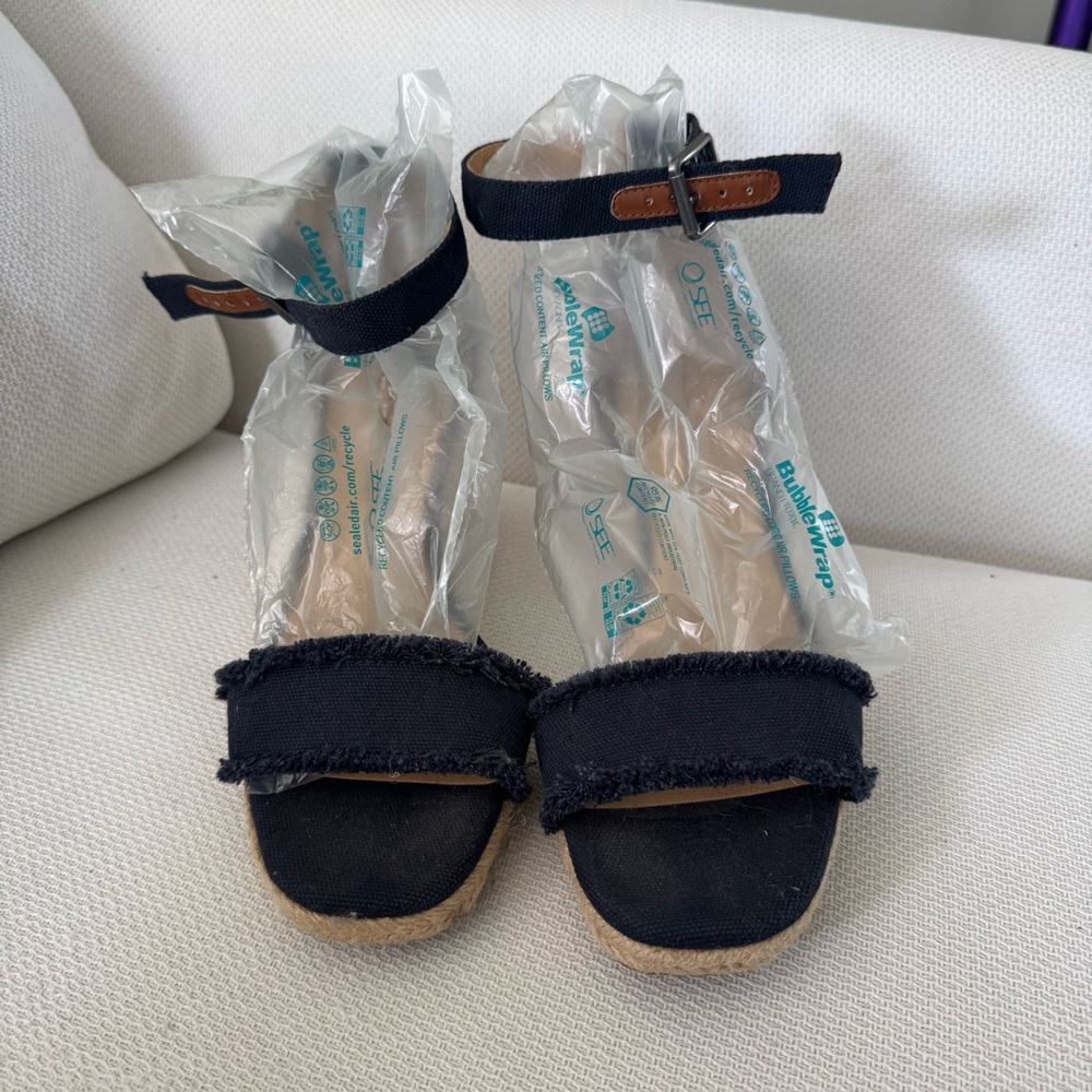Lucky Brand Espadrille Sandals size 7.5